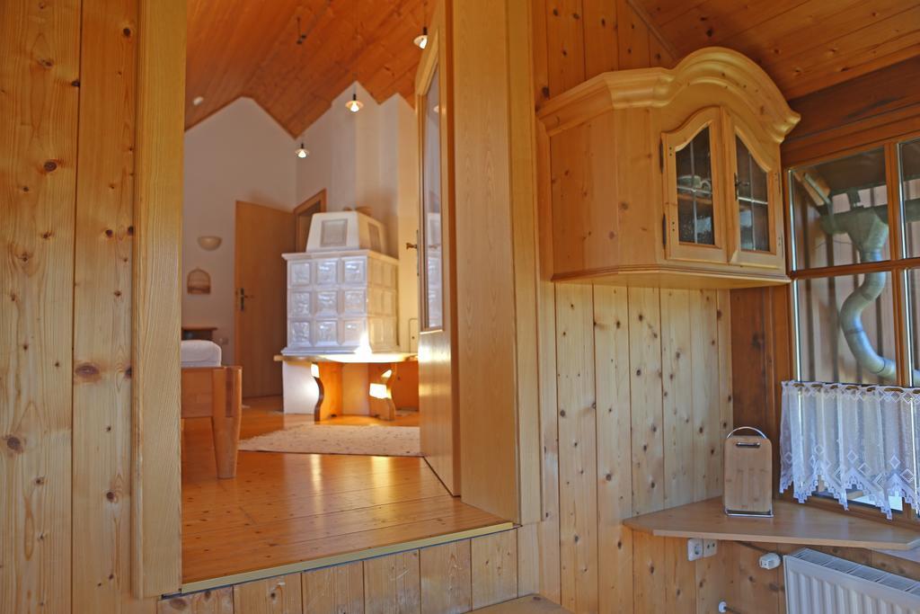 Haus Leopold Apartment Gosau Exterior photo