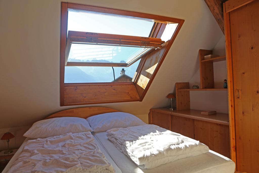 Haus Leopold Apartment Gosau Exterior photo